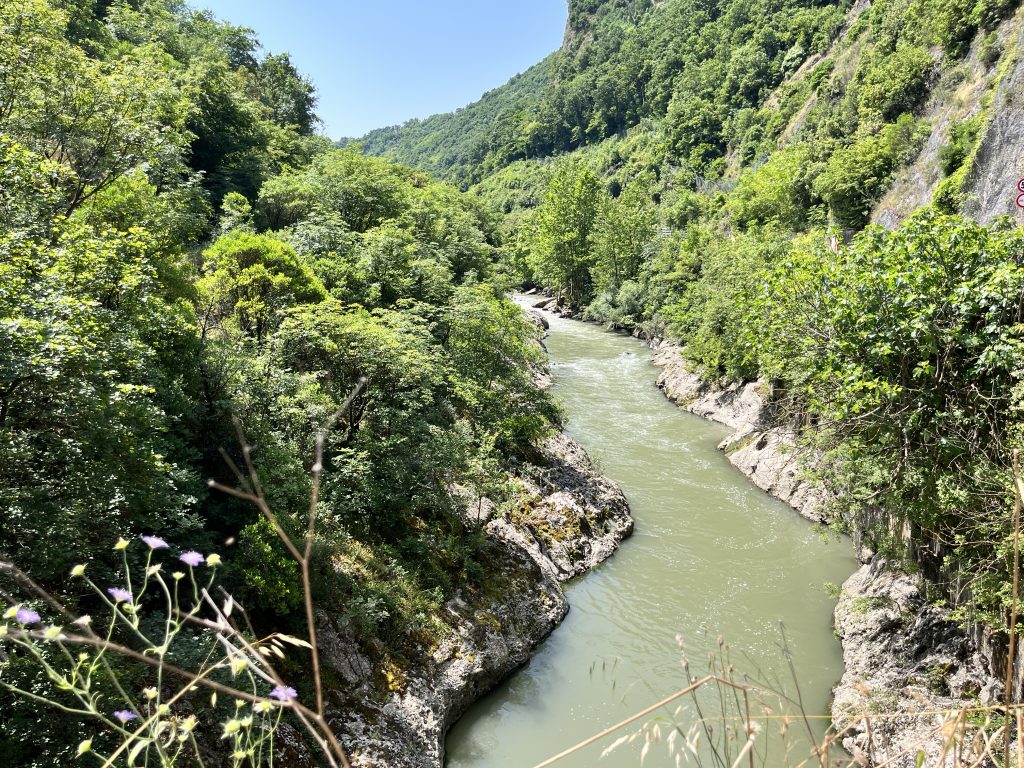fiume sabato